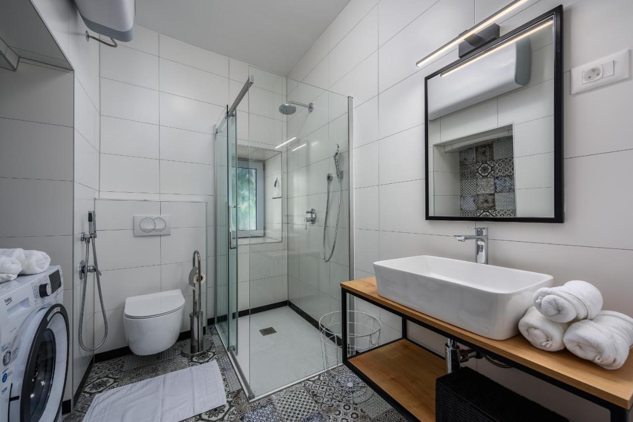Premium Apartment Daka โปเรช ภายนอก รูปภาพ